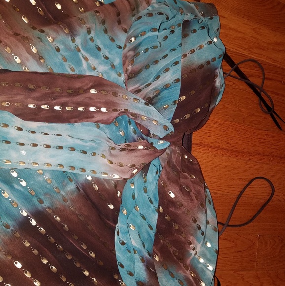 Dress - Picture 2 of 2